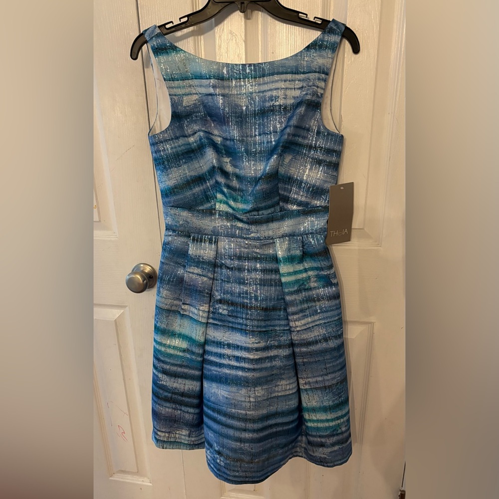 Theia Beautiful Cocktail Dress- NWT